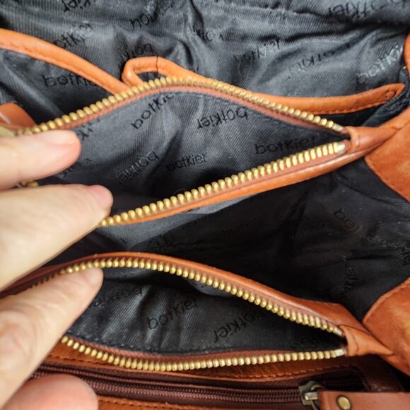 Botkier Vintage Trigger Satchel Shoulder Handbag Brown  Leather - Rare 💎💼👜 - Picture 12 of 16